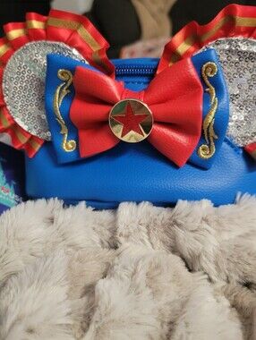 Loungefly Disney Parks Minnie Mouse Main Attraction Dumbo Belt Bag Fanny Pack